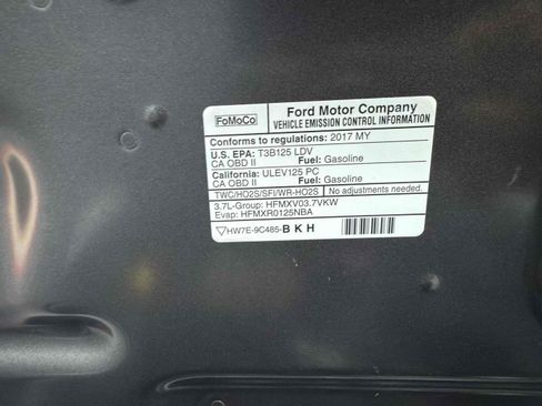 Used 2017 Ford Mustang V6 image 54