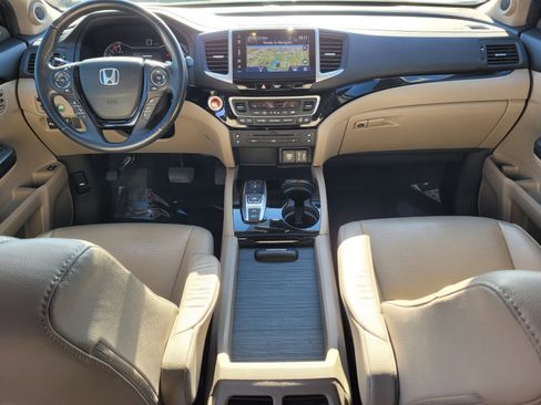 Used 2017 Honda Pilot Elite image 13
