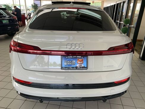 Used 2021 Audi e-tron Premium w/ Black Optic Package AWD/4WD image 8