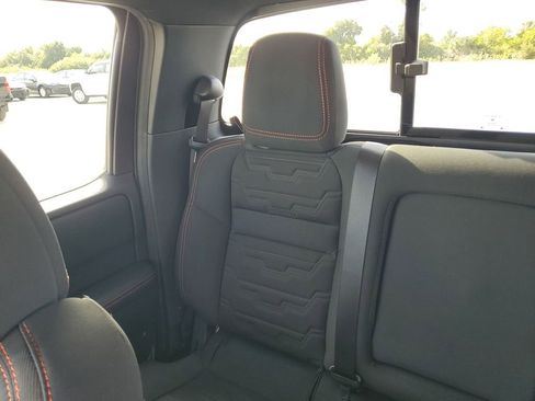 Used 2025 Nissan Frontier Pro-X w/ Pro Convenience Package image 12
