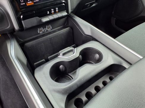 Used 2025 RAM 1500 Big Horn image 36