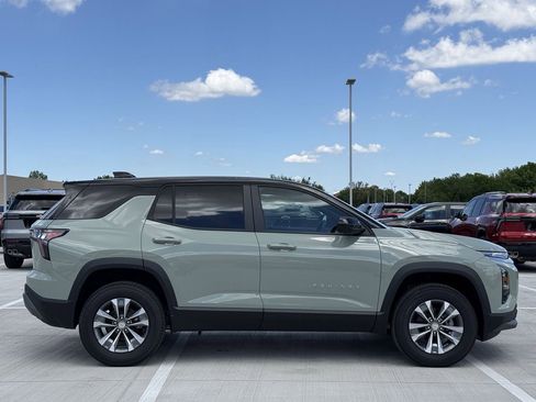 New 2026 Chevrolet Equinox LT w/ Safety and Technology Package image 3