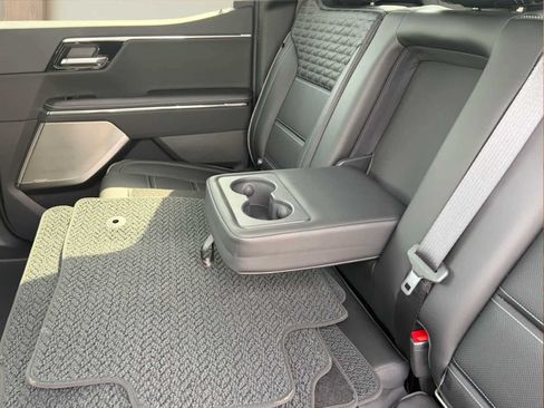 Used 2025 GMC Sierra EV Denali AWD/4WD image 24