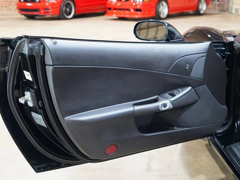 Used 2007 Chevrolet Corvette Coupe w/ Preferred Equipment Group RWD image 37