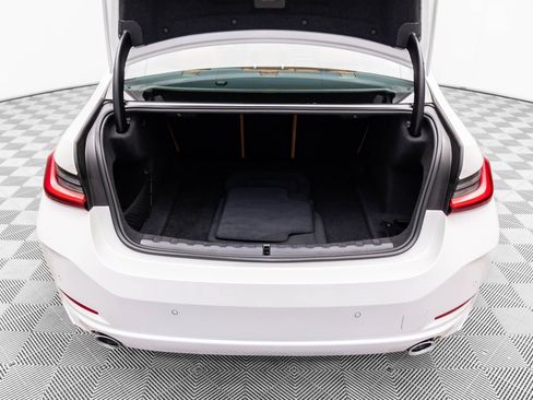 Certified 2024 BMW 330i xDrive Sedan image 33