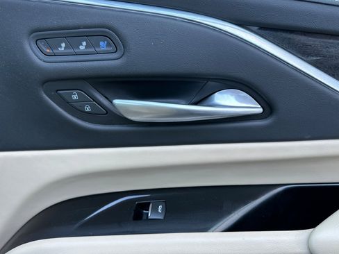 Certified 2023 Cadillac Escalade Premium Luxury w/ Performance Package image 22