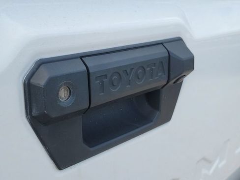 Used 2024 Toyota Tacoma SR RWD image 5