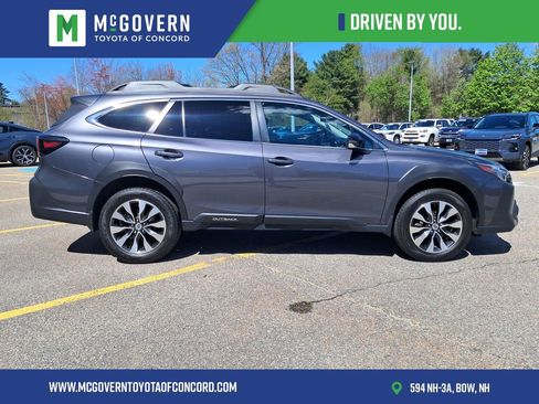 Used 2023 Subaru Outback Limited AWD/4WD image 8