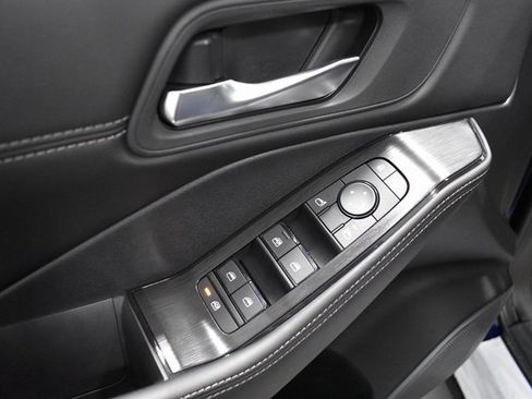 New 2026 Nissan Rogue SV image 15