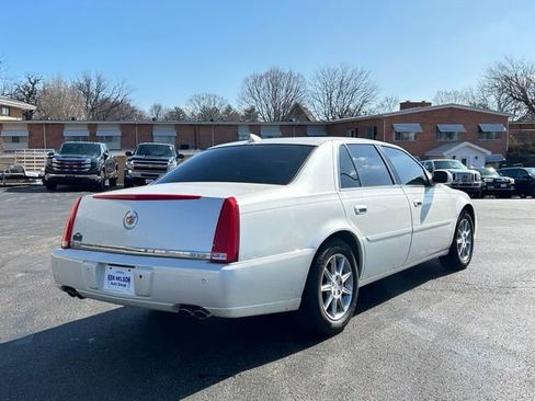 Used 2011 Cadillac DTS Luxury image 9