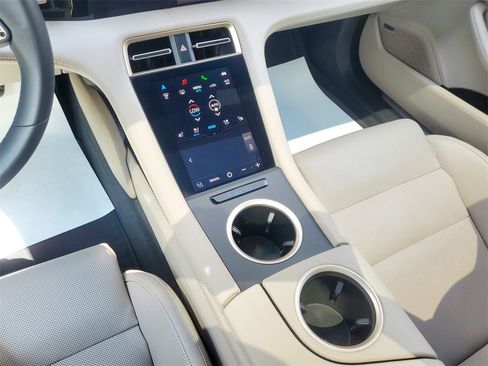 Used 2023 Porsche Taycan 4S image 13