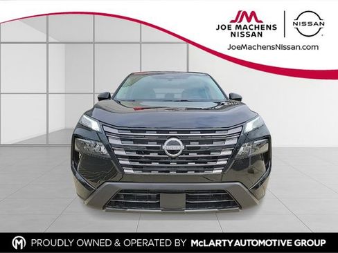 New 2026 Nissan Rogue SV AWD/4WD image 9