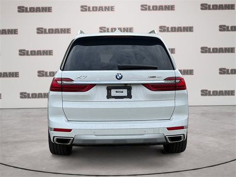 Used 2021 BMW X7 xDrive40i w/ Executive Package image 4