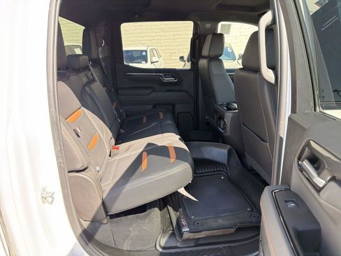 Used 2025 GMC Sierra 1500 AT4 AWD/4WD image 26