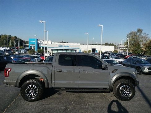 Used 2020 Ford F150 Raptor w/ Equipment Group 802A Luxury image 8