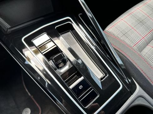 Certified 2025 Volkswagen GTI S FWD image 29