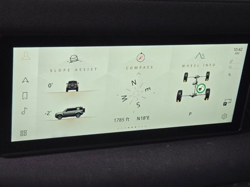 Used 2022 Land Rover Defender 110 S AWD/4WD image 27