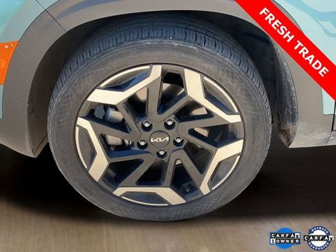 Used 2024 Kia Seltos SX image 9