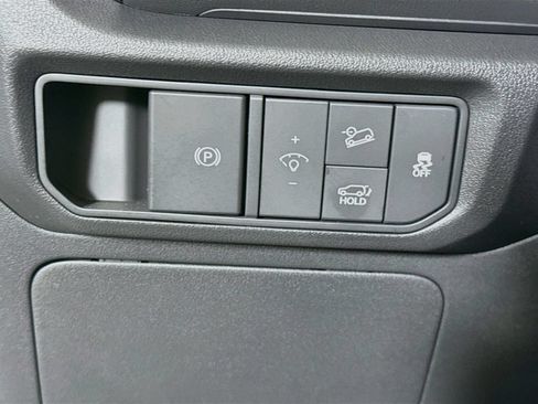 Used 2027 Kia Seltos X-Line S w/ X-Line S Premium Package AWD/4WD image 18