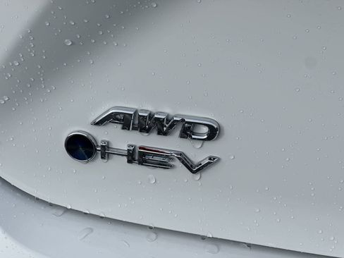 New 2026 Toyota Camry SE image 16