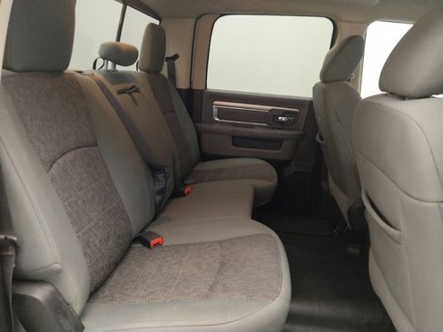 Used 2017 RAM 1500 Classic SLT image 19