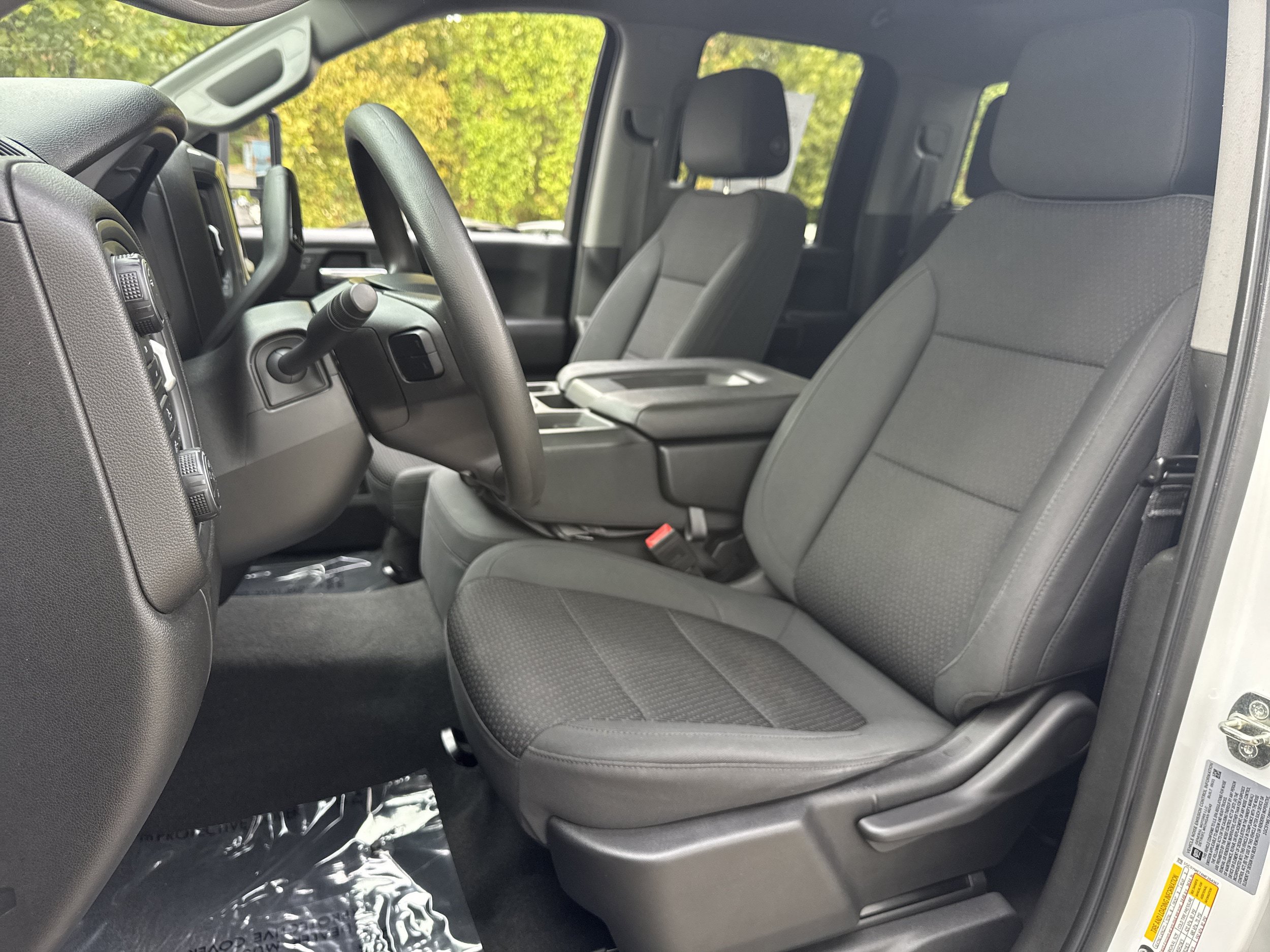 Used 2021 Chevrolet Silverado 2500 Custom w/ Custom Value Package AWD/4WD image 6