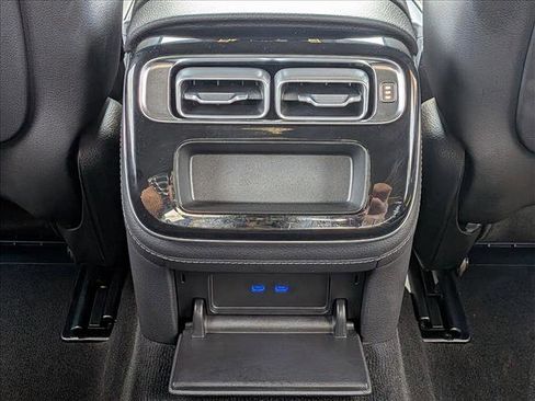 Certified 2023 Mercedes-Benz S 500 4MATIC image 18