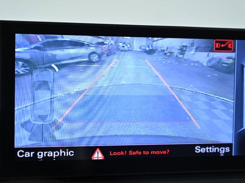 Used 2017 Audi Q3 2.0T Premium w/ Convenience Package image 16