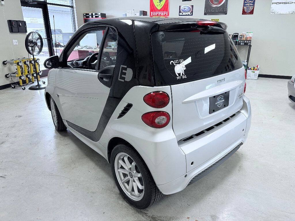 Used 2015 smart fortwo electric drive RWD image 6