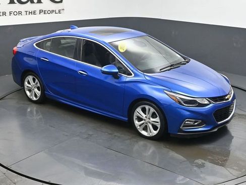 Used 2016 Chevrolet Cruze Premier image 46