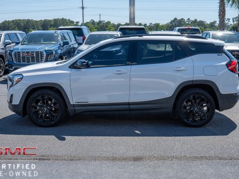 Used 2021 GMC Terrain SLT w/ Infotainment Package II FWD image 6