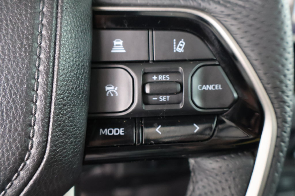Certified 2026 Toyota Sequoia Capstone AWD/4WD image 34