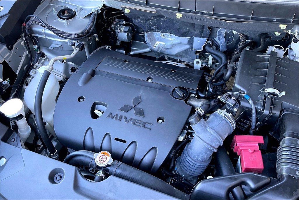 Used 2025 Mitsubishi Outlander Sport AWD image 31