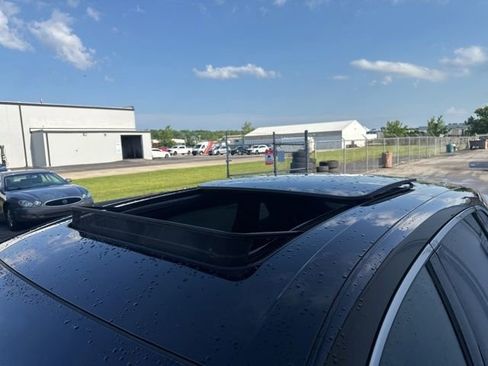 Used 2020 Lincoln Nautilus Reserve AWD/4WD image 13