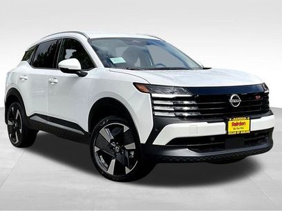 New 2025 Nissan Kicks SR