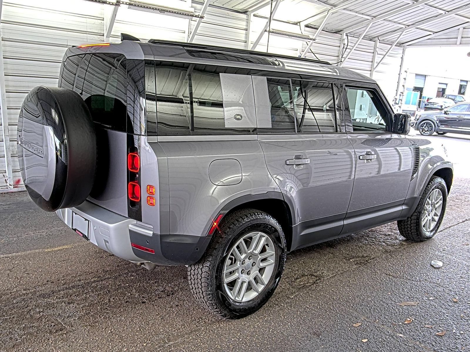Used 2024 Land Rover Defender 110 S AWD/4WD image 3