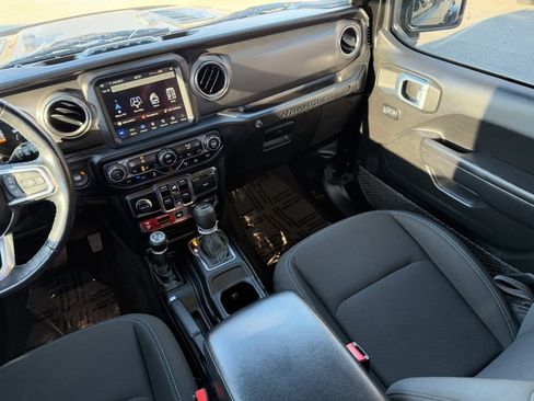 Used 2021 Jeep Wrangler Unlimited Rubicon 4xe w/ Cold Weather Group image 30