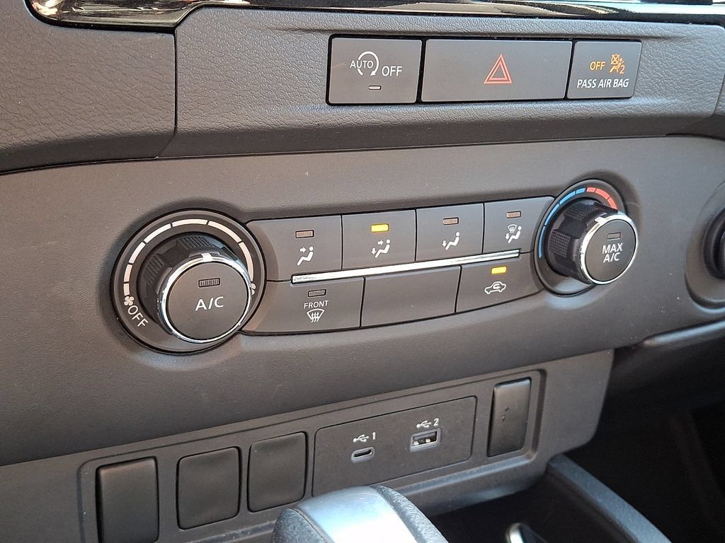 Used 2024 Nissan Frontier SV AWD/4WD image 18