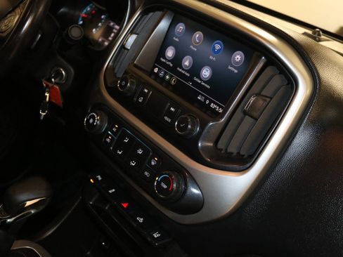 Used 2022 Chevrolet Colorado LT w/ Fleet Safety Package image 44