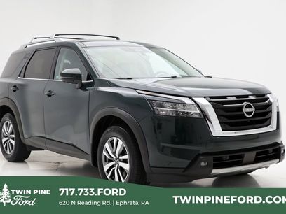 Used 2023 Nissan Pathfinder SL w/ Cargo Package