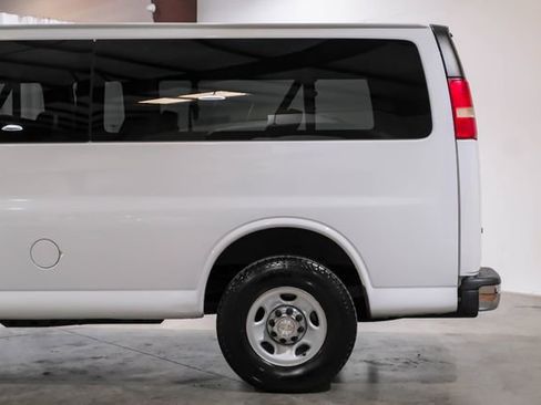 Used 2012 Chevrolet Express 3500 LT w/ LT Preferred Equipment Group image 22