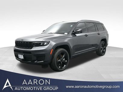 Used 2023 Jeep Grand Cherokee L Laredo