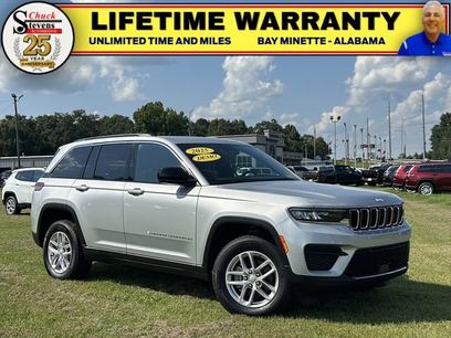 New 2025 Jeep Grand Cherokee Laredo X w/ Luxury Tech Group I