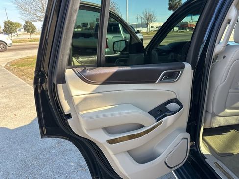 Used 2016 GMC Yukon Denali w/ Open Road Package image 9