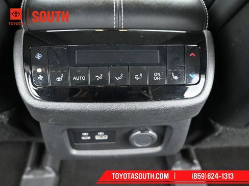 Used 2023 INFINITI QX60 Luxe image 16