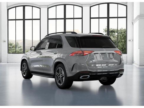 New 2026 Mercedes-Benz GLE 450e 4MATIC image 39