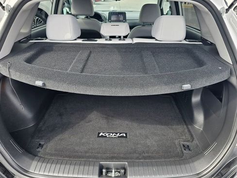 Used 2022 Hyundai Kona SEL w/ Cargo Package image 9