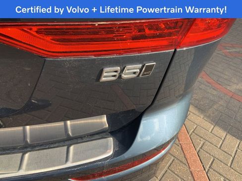 Used 2023 Volvo XC60 B5 Plus w/ Climate Package image 12