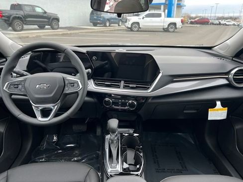 New 2026 Chevrolet Trax ACTIV w/ Sunroof Package image 8
