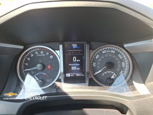 Used 2023 Toyota Tacoma SR5 RWD image 13